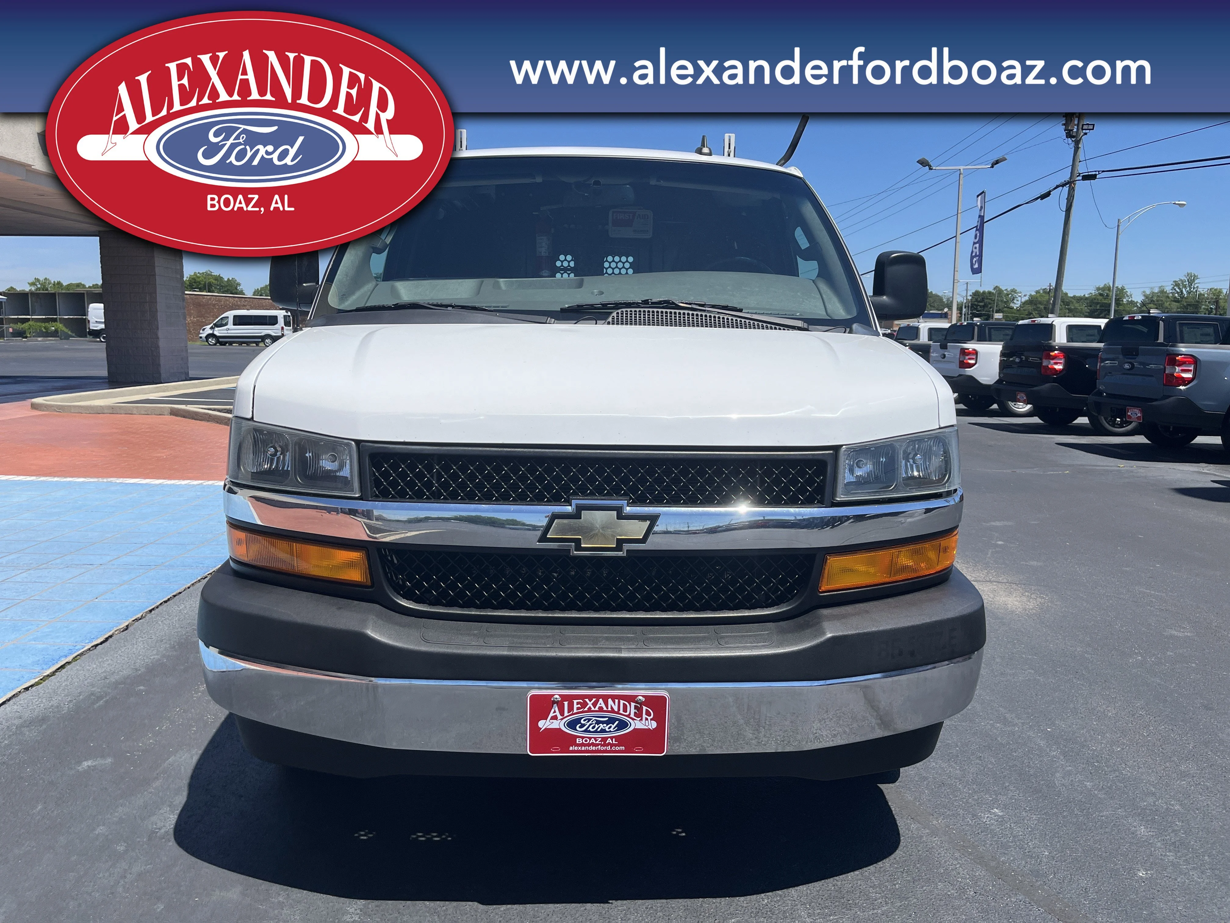 Used 2020 White Chevrolet CARGO image 5