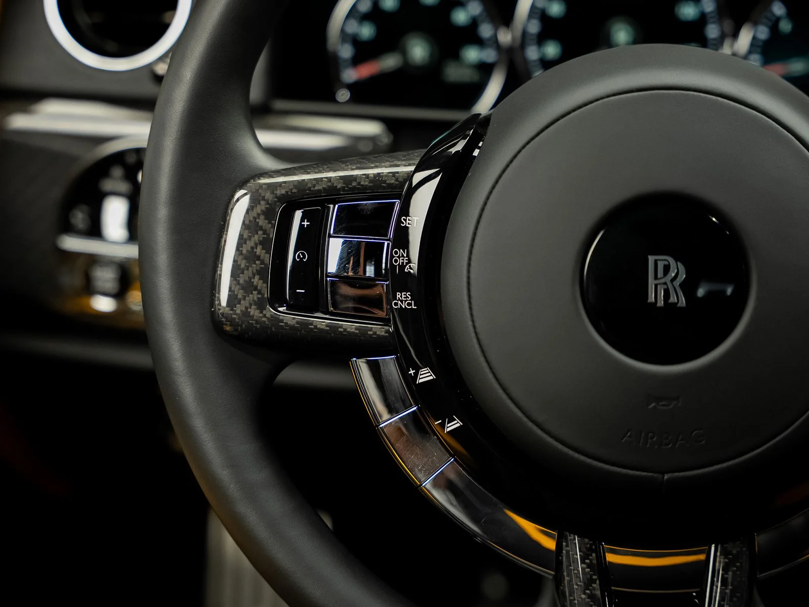 Used 2023 White Rolls-Royce Black Badge image 45