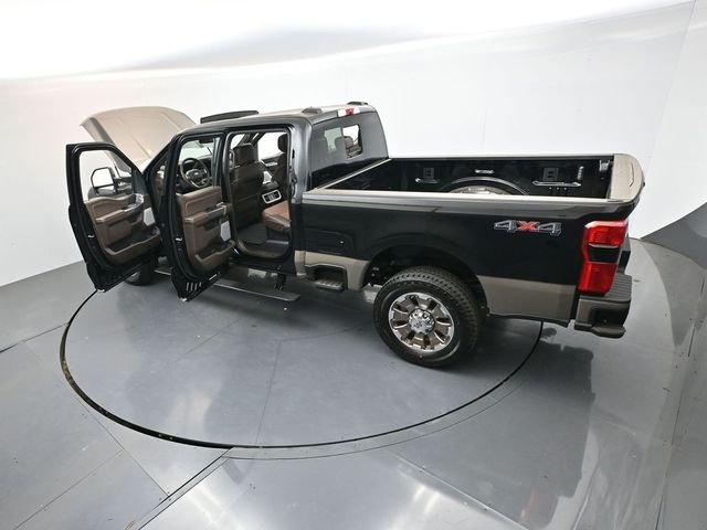 New 2026 Agate Black Metallic Ford F-250® King Ranch® image 59
