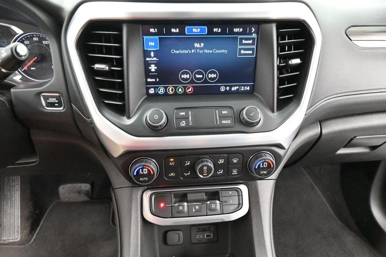 Used 2023 Summit White GMC SLT image 22