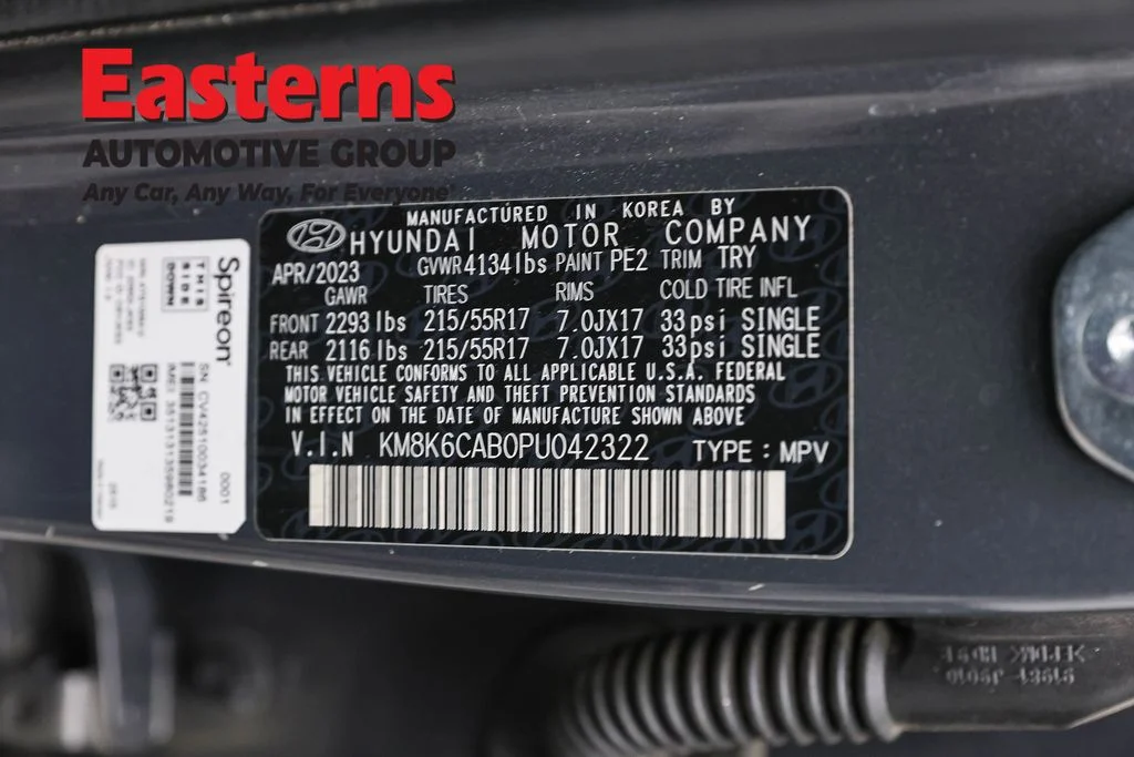 Used 2023 Gray Hyundai SEL image 33