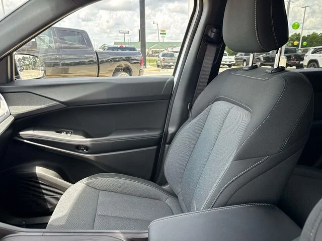New 2026 White Jeep Laredo image 17