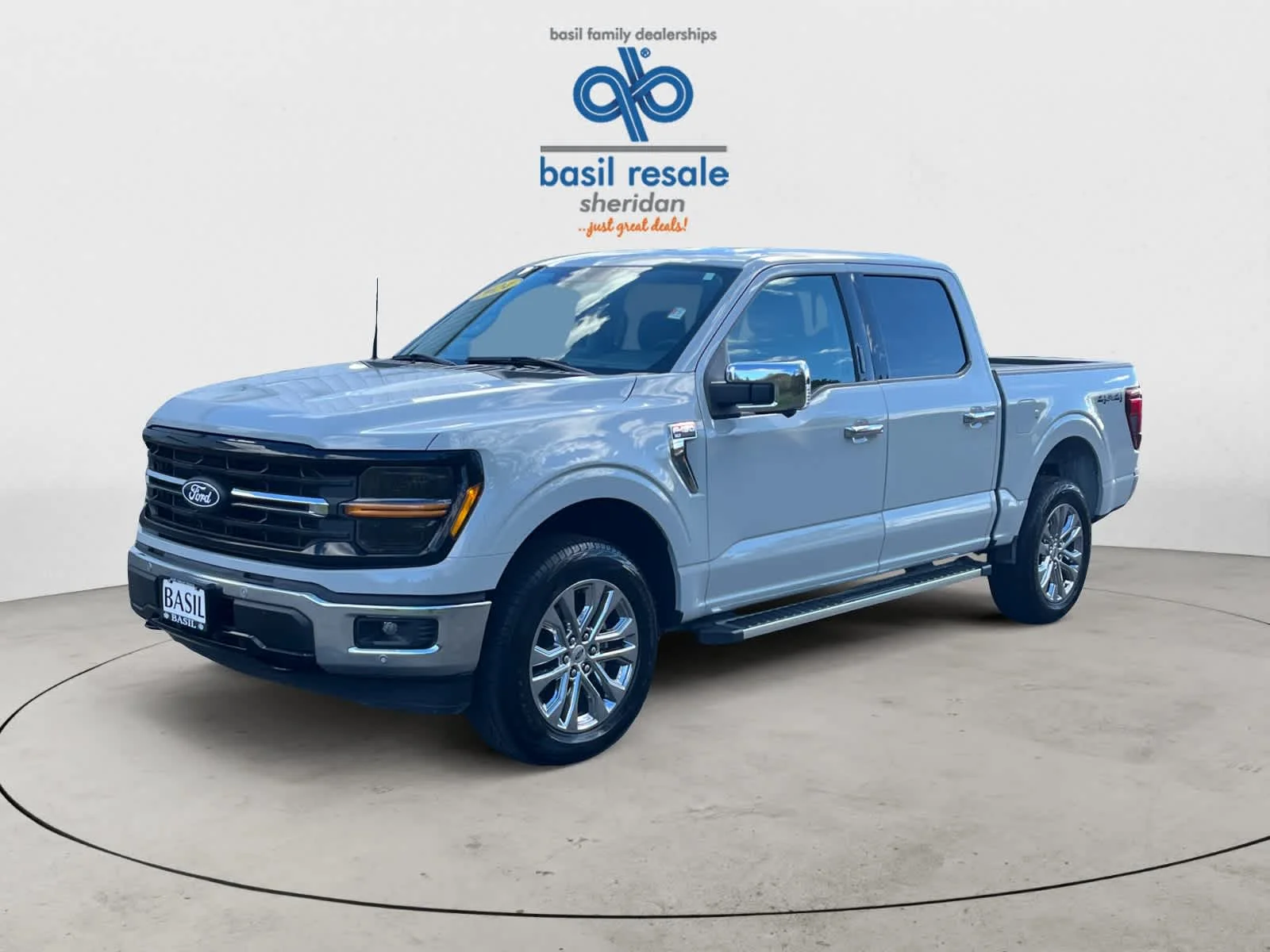 Used 2024 Avalanche Ford XLT image 7