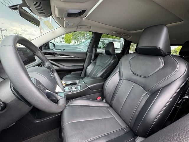 Certified Used 2024 Gray INFINITI PURE image 13