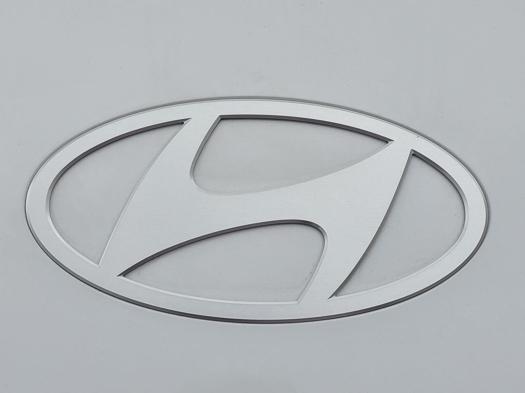 New 2026 White Hyundai SEL image 5