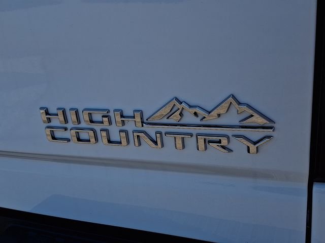 Used 2024 Summit White Chevrolet High Country image 30