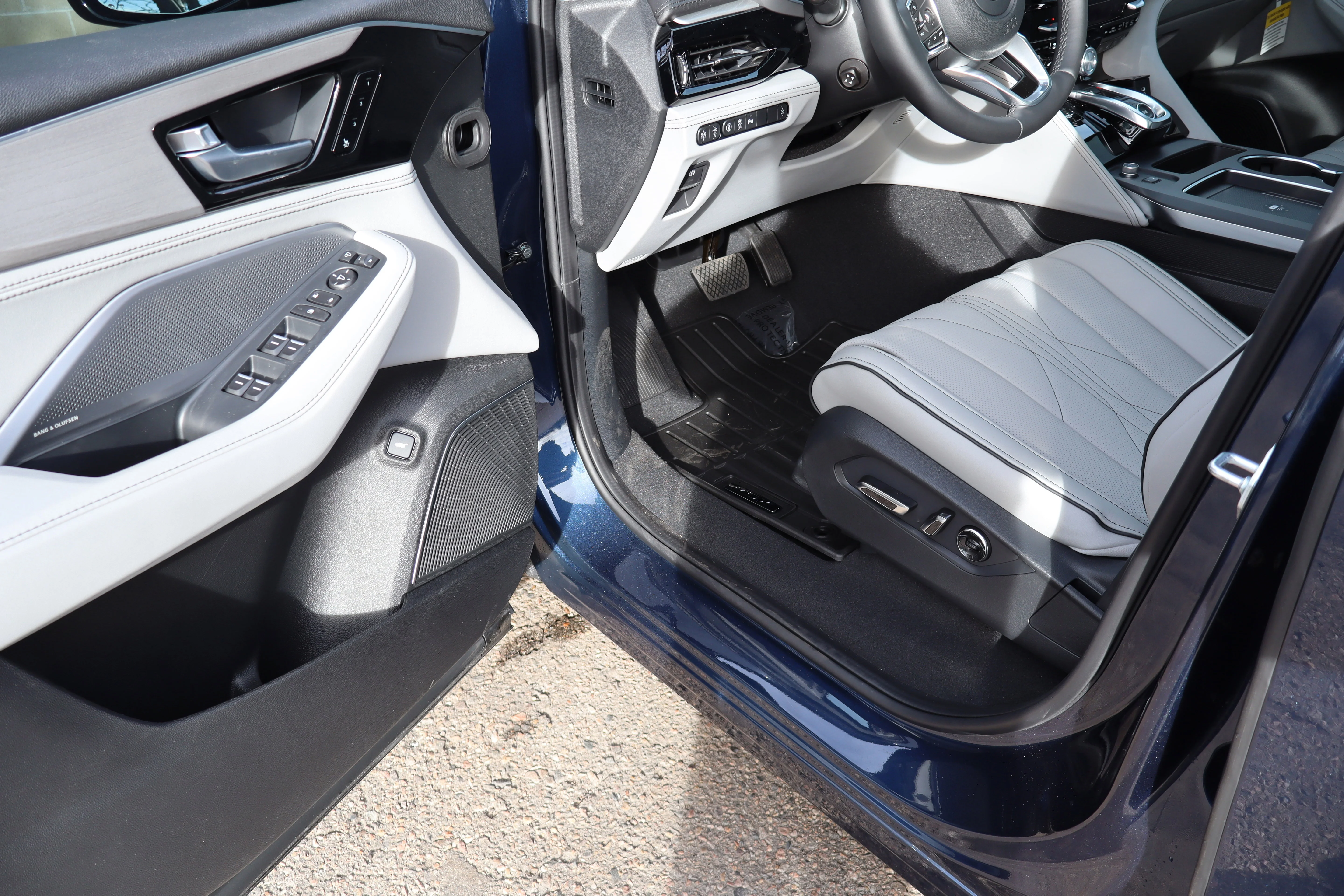 New 2026 Blue Acura w/Advance Package image 22