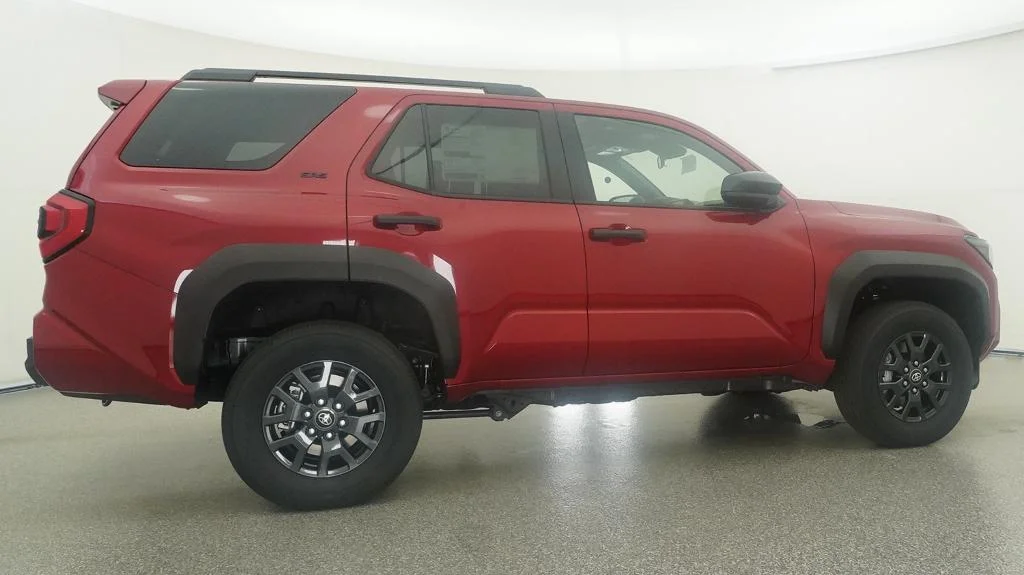 New 2026 SUPERSONIC RED Toyota SR5 image 15