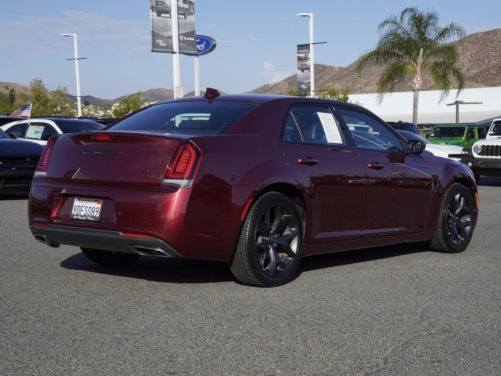 Used 2021 Red Chrysler S image 3