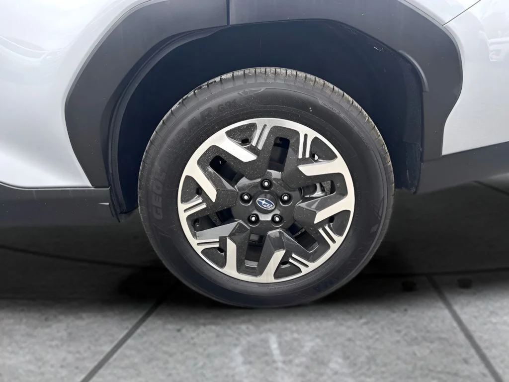 Used 2025 Silver Subaru Premium image 21