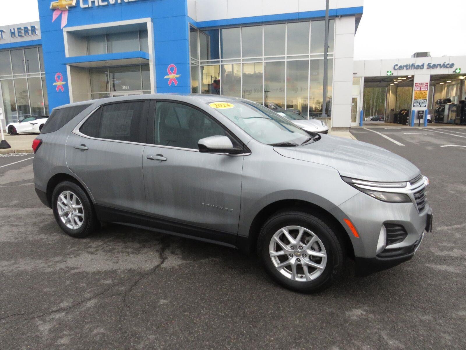 Used 2024 Sterling Gray Metallic Chevrolet LT image 5