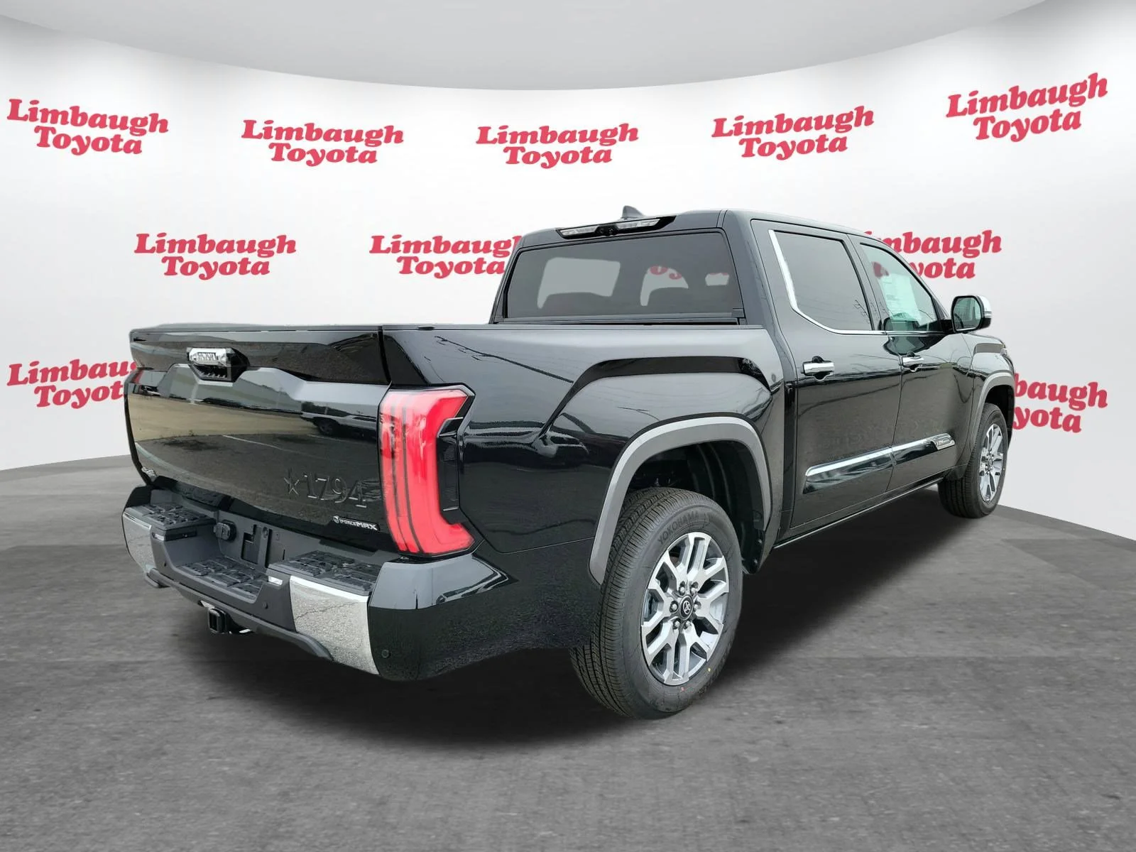 2025 Toyota Tundra 1794 Edition - Photo 14