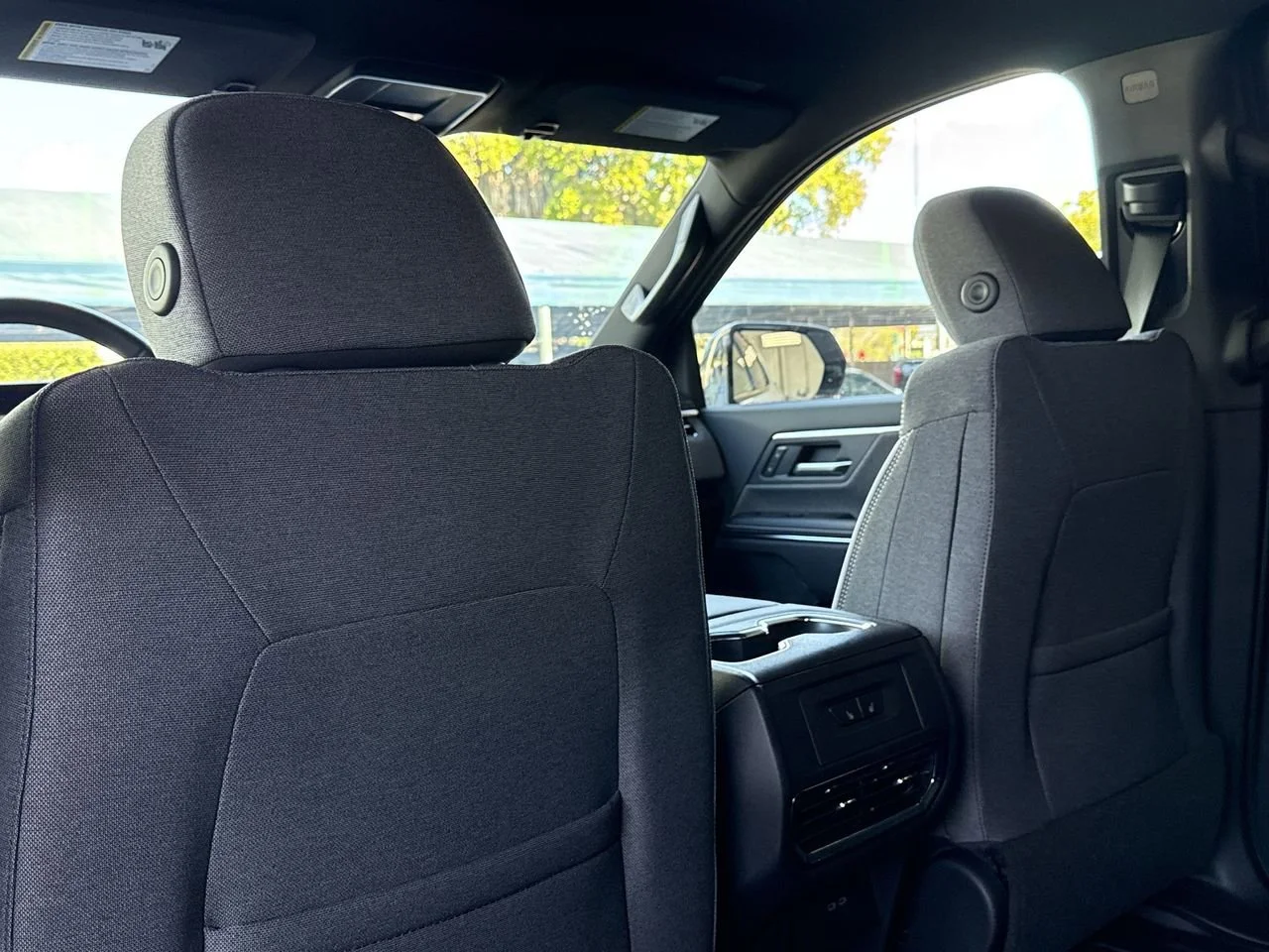 2026 GMC Sierra EV Elevation - Photo 23