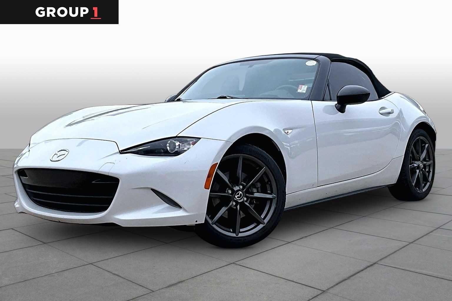 2017 Mazda MX-5 Miata Club Auto's photo