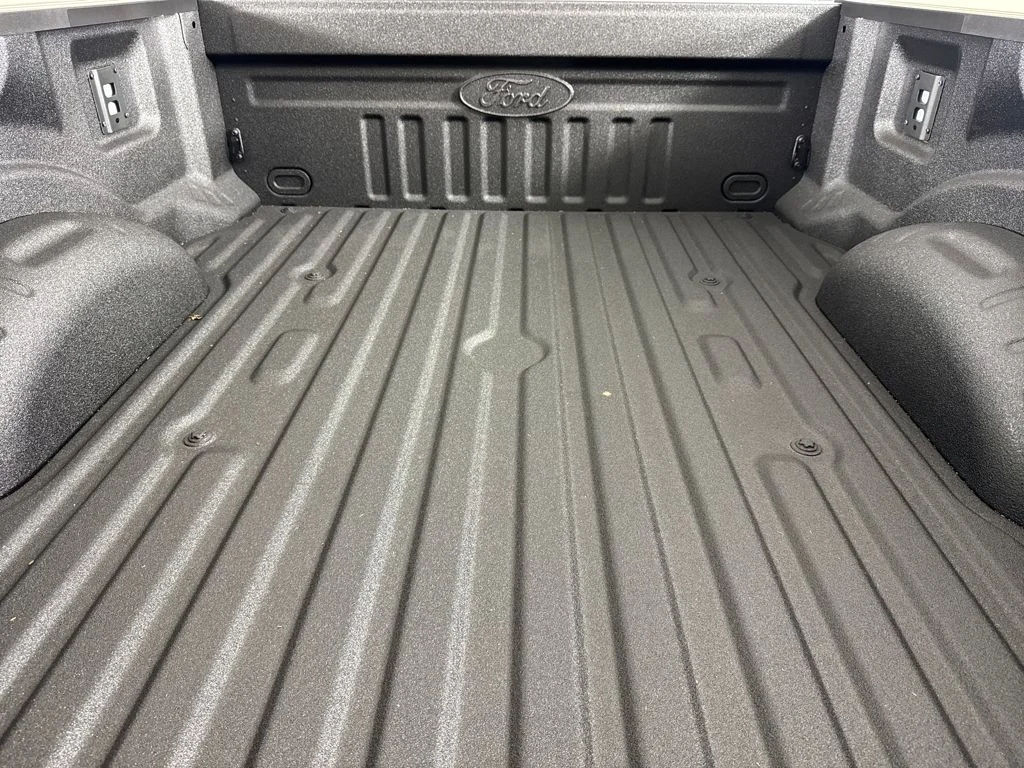 New 2026 Gray Ford Lariat image 28