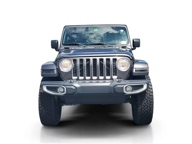 Used 2021 Granite Crystal Metallic Clearcoat Jeep Overland image 2