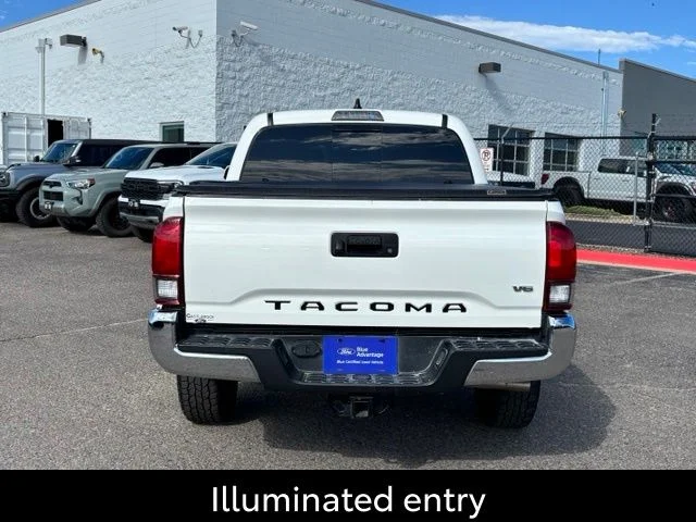 Used 2021 White Toyota SR5 image 4