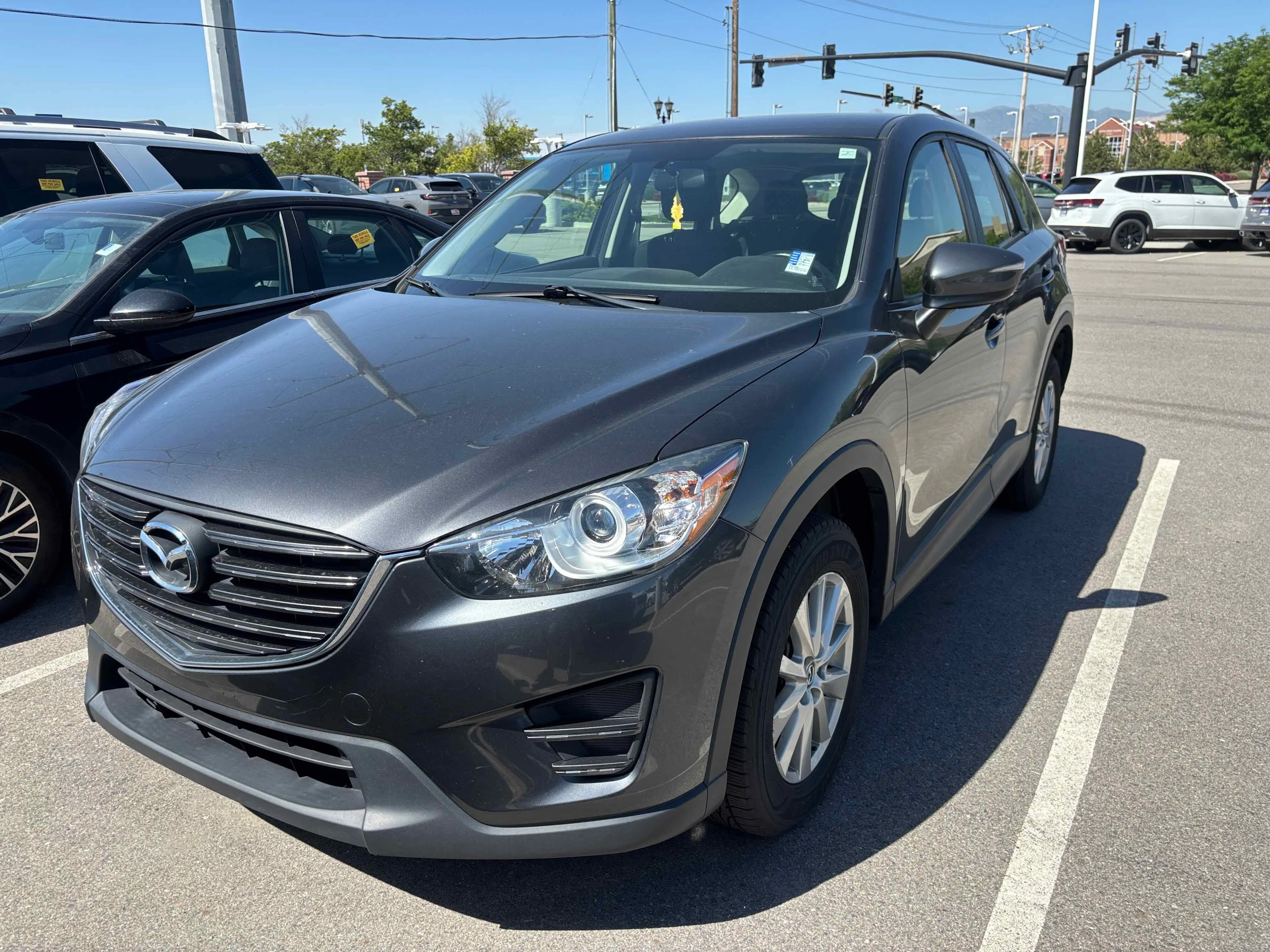 Used 2016 Meteor Gray Mica Mazda Sport image 3