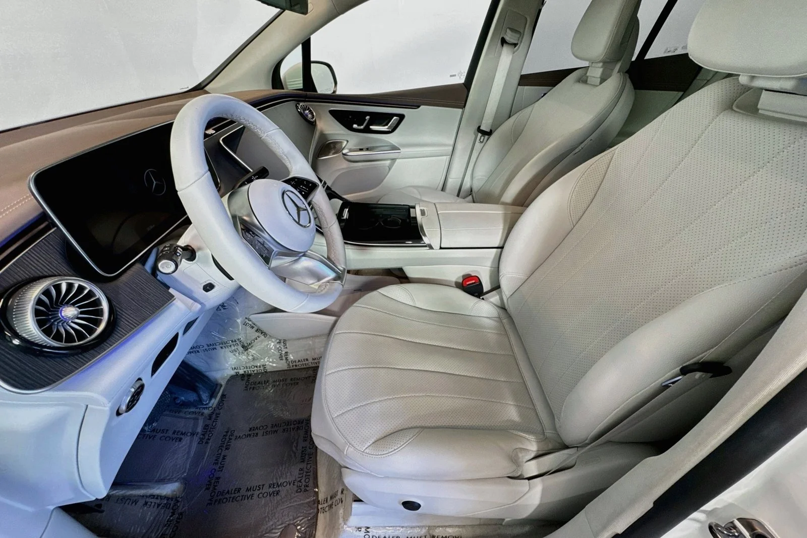 Used 2023 Polar White Mercedes-Benz EQE 350 image 19