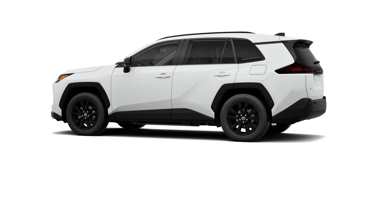 New 2026 Ice Cap Toyota XLE Premium image 5