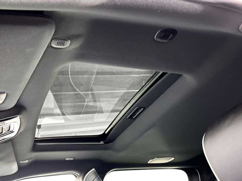 New 2026 Bright White Clear-Coat Exterior Paint RAM Limited image 19