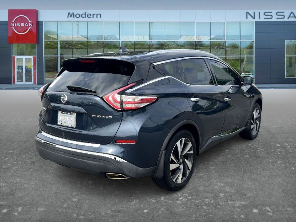 Used 2017 Arctic Blue Metallic Nissan Platinum image 5