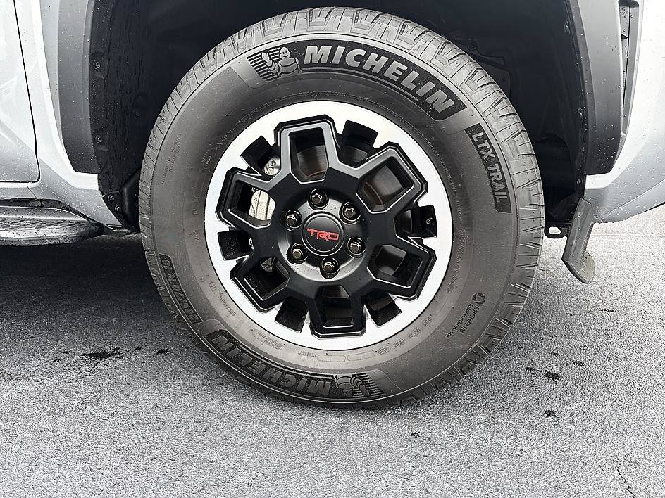Used 2026 Cutting Edge Toyota Hybrid TRD Off Road Premium image 8