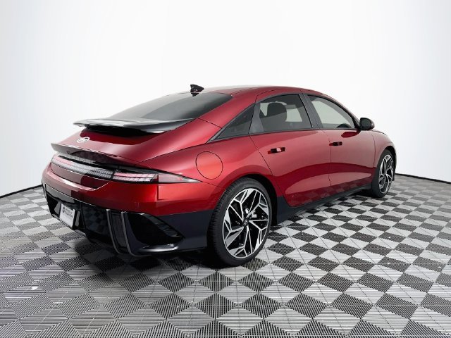 Certified Used 2025 Red Hyundai SEL image 7