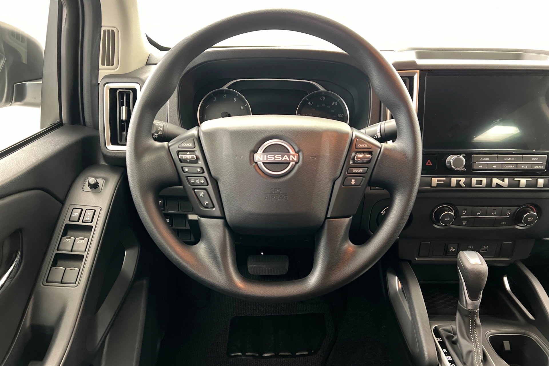 2026 Nissan Frontier SV - Photo 13