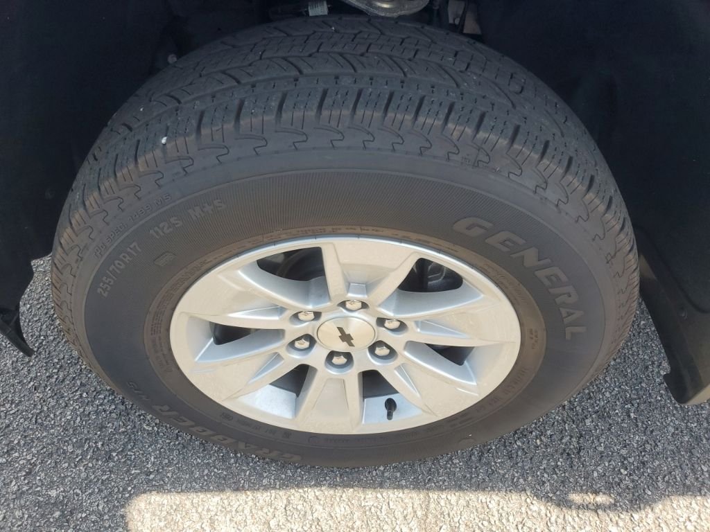 Used 2025 Blue Chevrolet LT image 12
