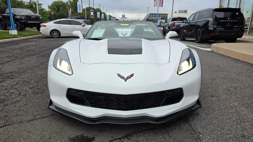 Used 2019 White Chevrolet Grand Sport 2LT image 3