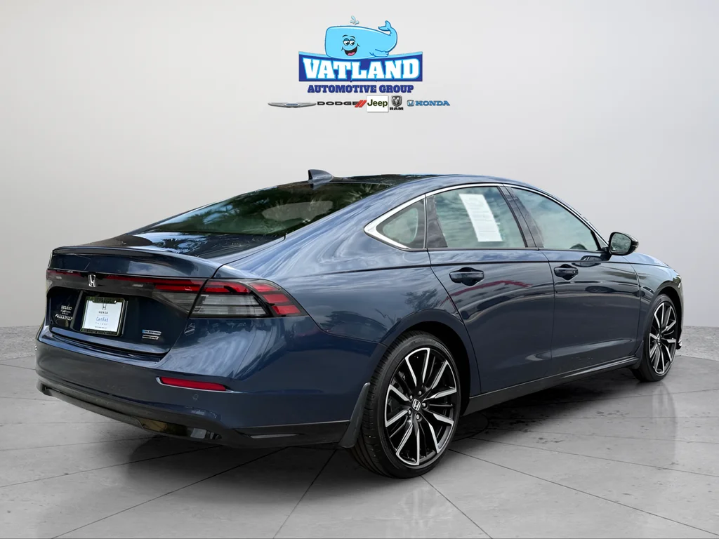 2025 Honda Accord Hybrid Touring - Photo 6