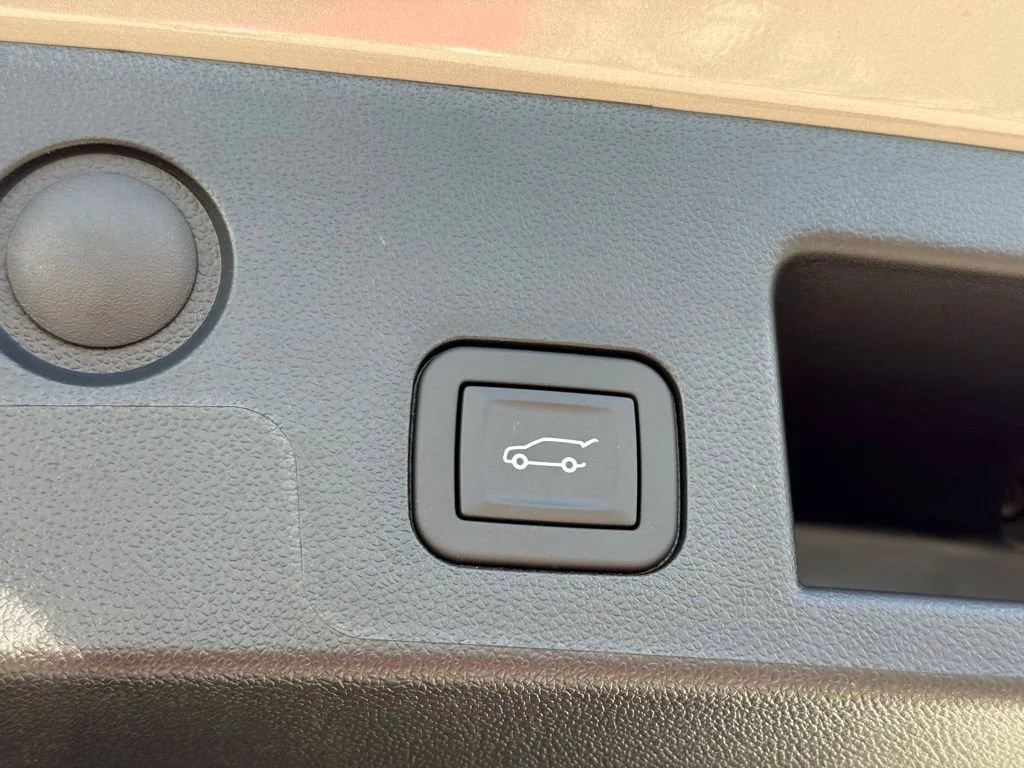 New 2026 Riverstone Metallic GMC AT4 image 8