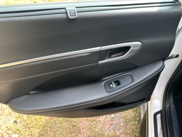 2022 Hyundai Sonata Hybrid Limited - Photo 15