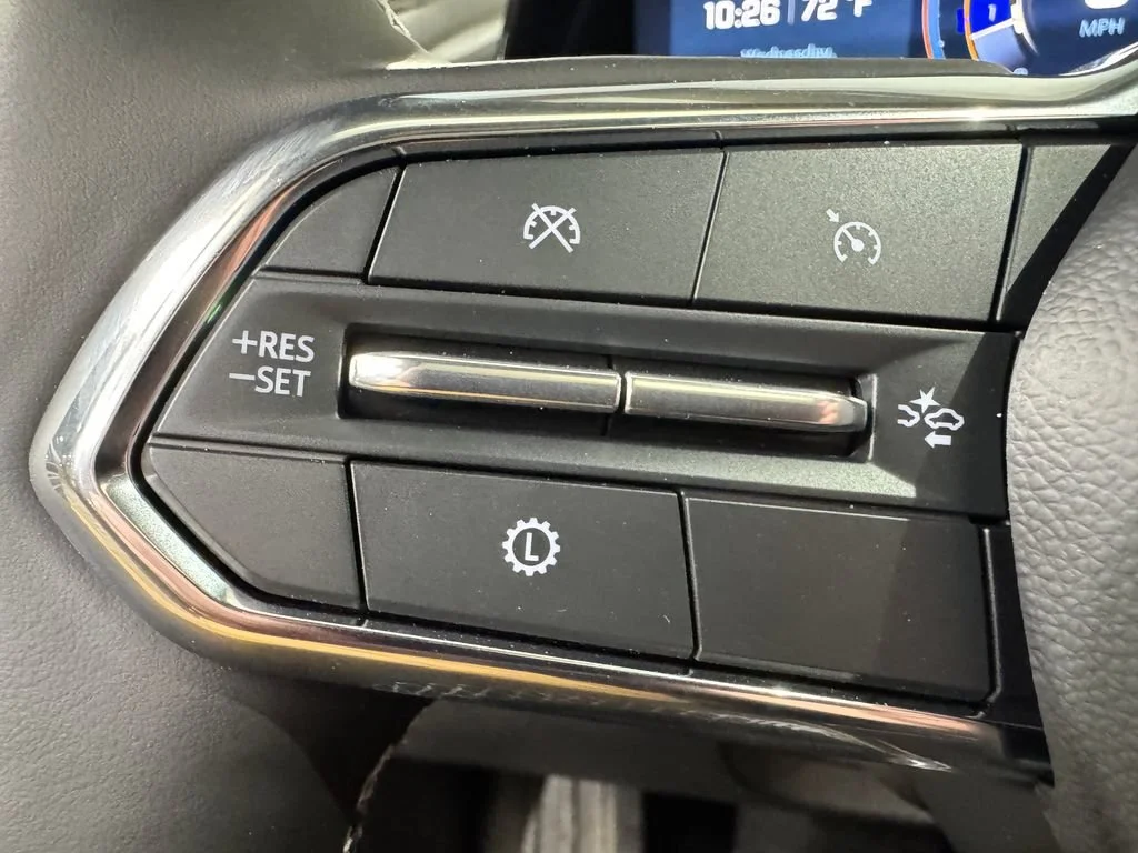 New 2027 Mosaic Black Metallic Chevrolet LT image 18
