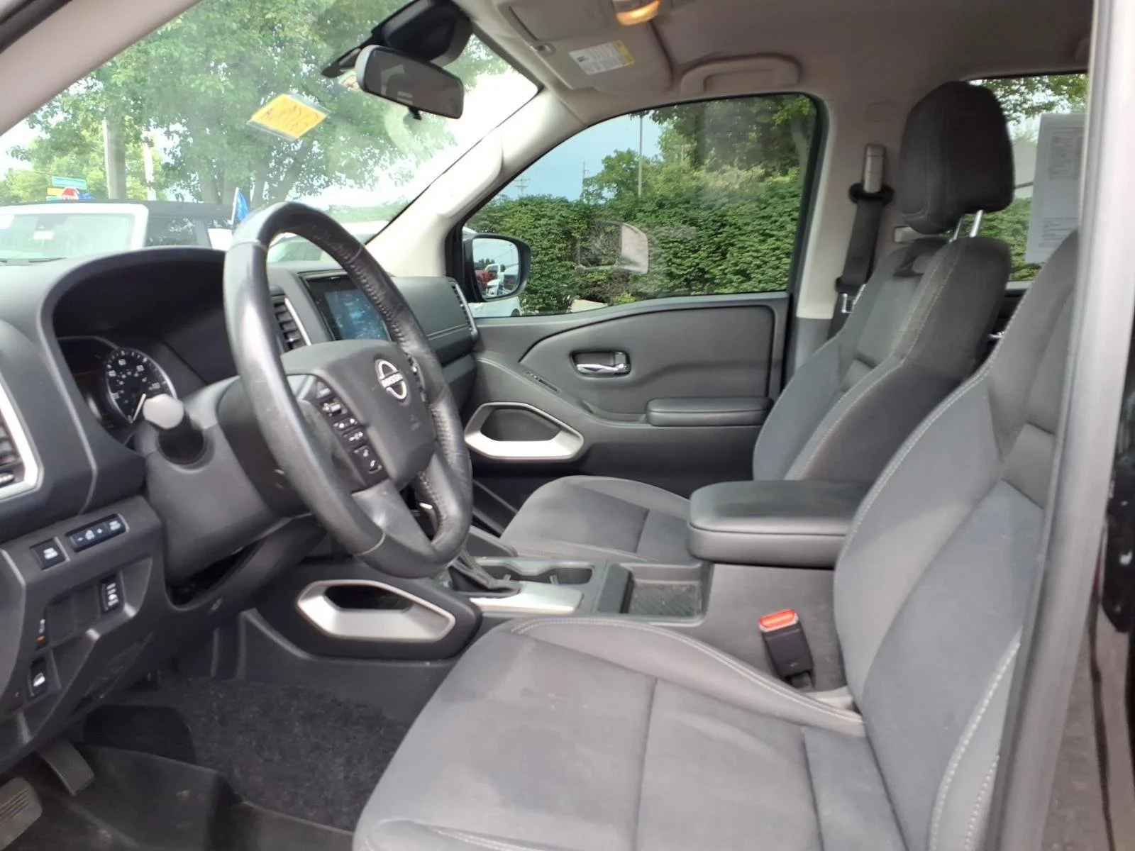 Used 2022 Black Nissan SV image 25