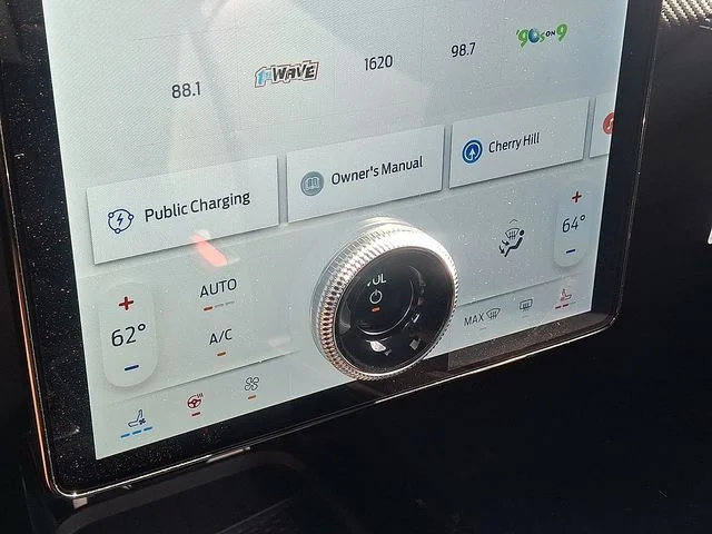 New 2025 White Ford Premium image 12