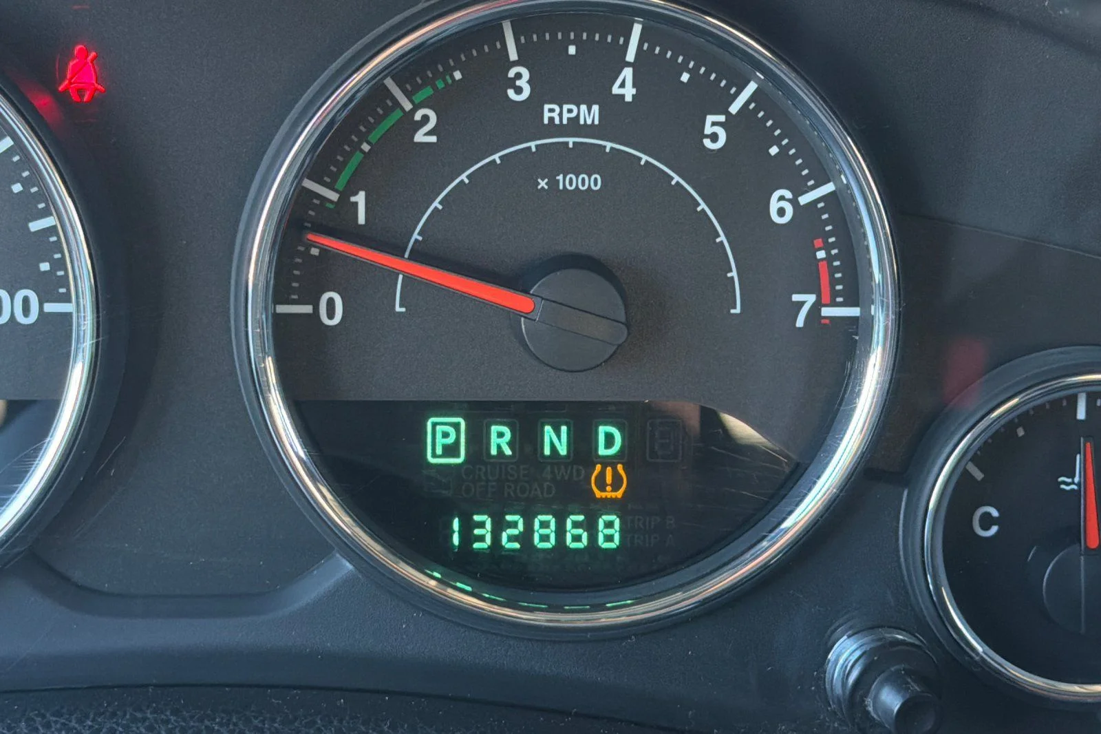 Used 2013 Black Jeep Unlimited Sport image 25
