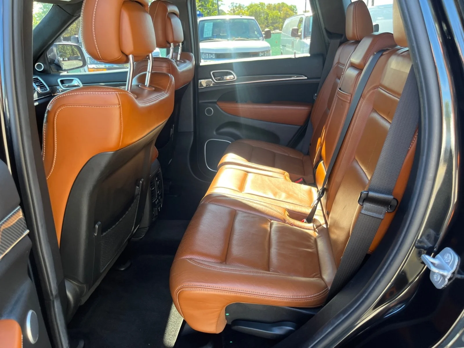 Used 2014 Brilliant Black Crystal Pearlcoat Jeep SRT8 4WD image 34