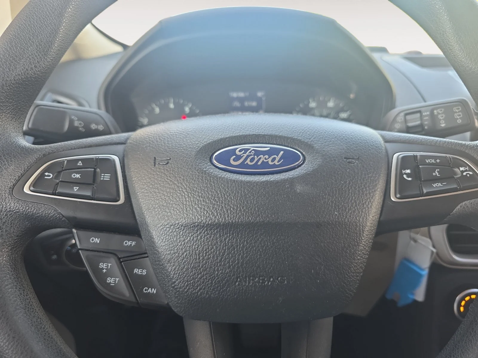 Used 2018 Moondust Silver Metallic Ford S image 11