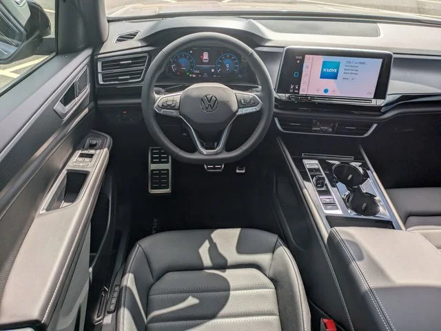 2026 Volkswagen Atlas Cross Sport SEL R-LINE - Photo 18
