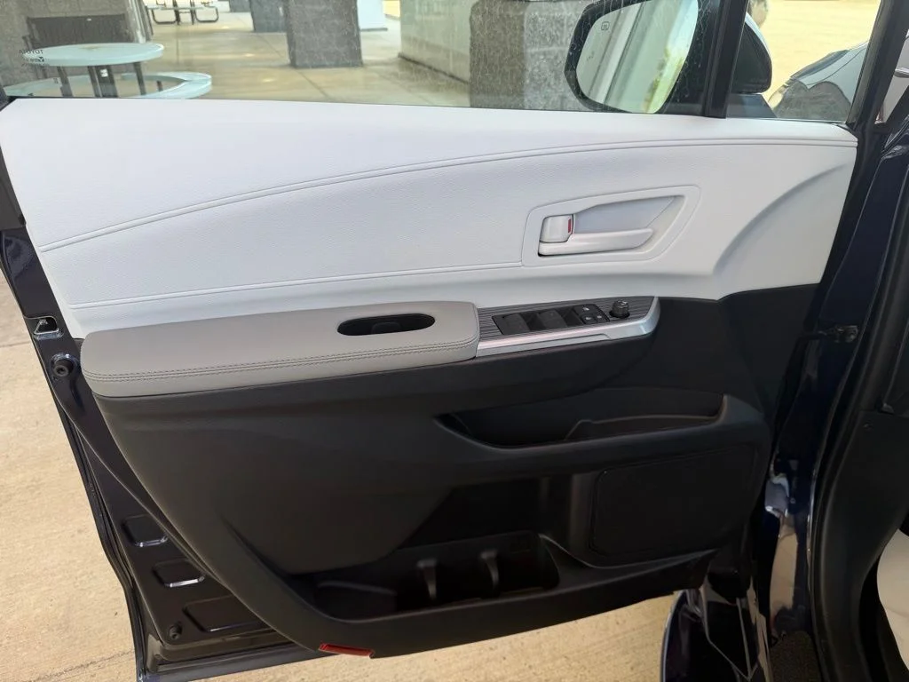 Used 2026  Toyota LE image 9