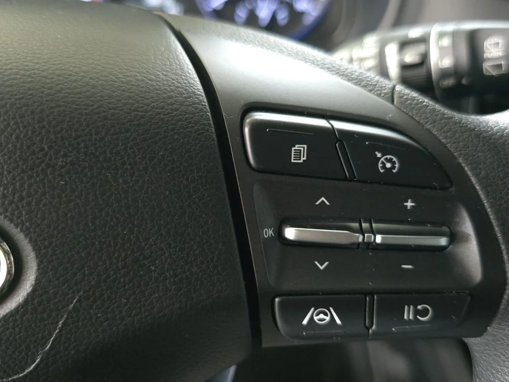 Used 2023 Ecotronic Gray Hyundai SEL image 21