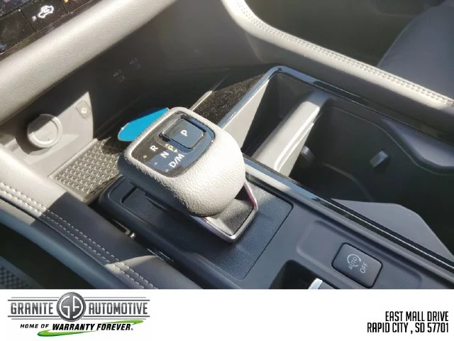 New 2026 Boulder Gray Pearl Nissan Platinum image 24