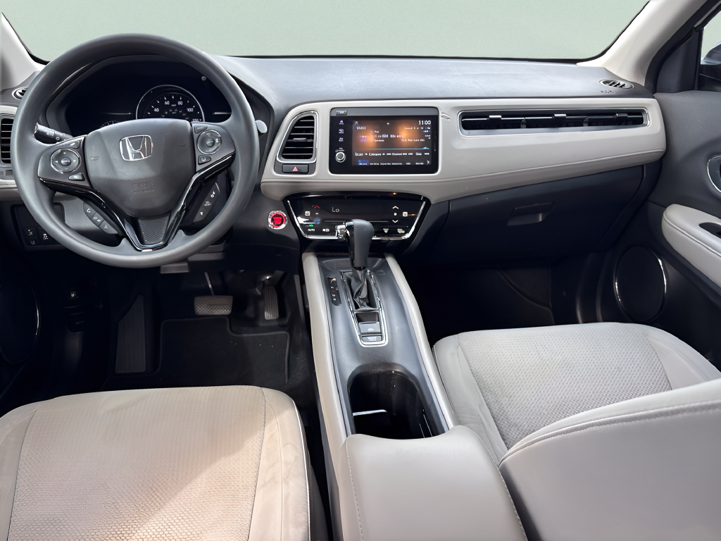 Used 2022 White Honda EX image 20