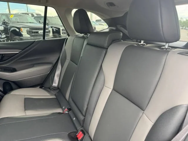 Used 2023 Green Subaru Onyx Edition XT image 18