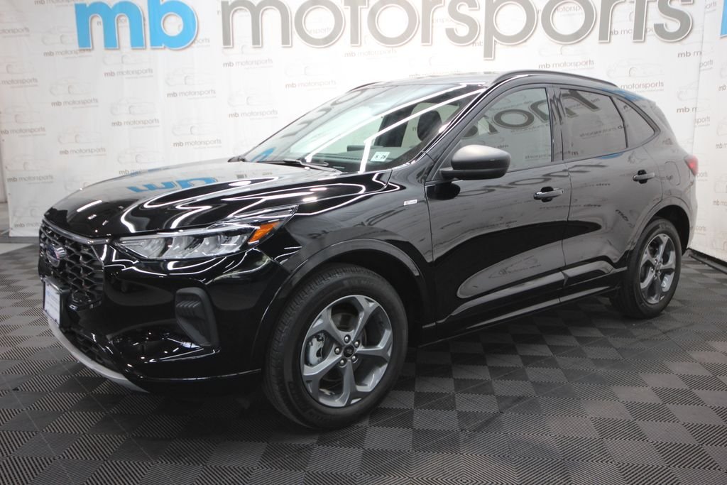 Used 2023 Black Ford ST-Line image 2