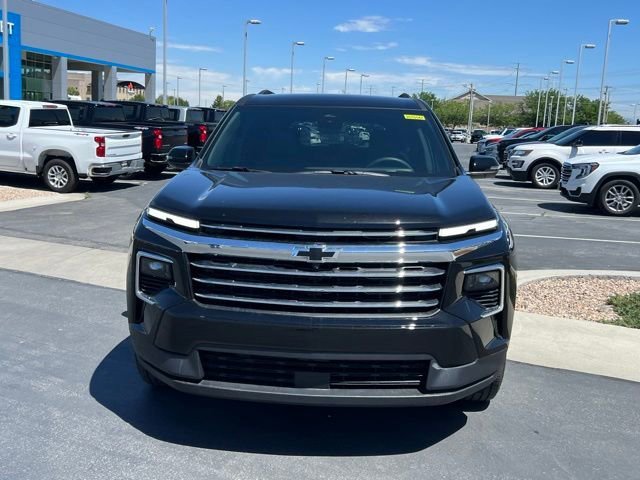 New 2026 Mosaic Black Metallic Chevrolet LT image 9