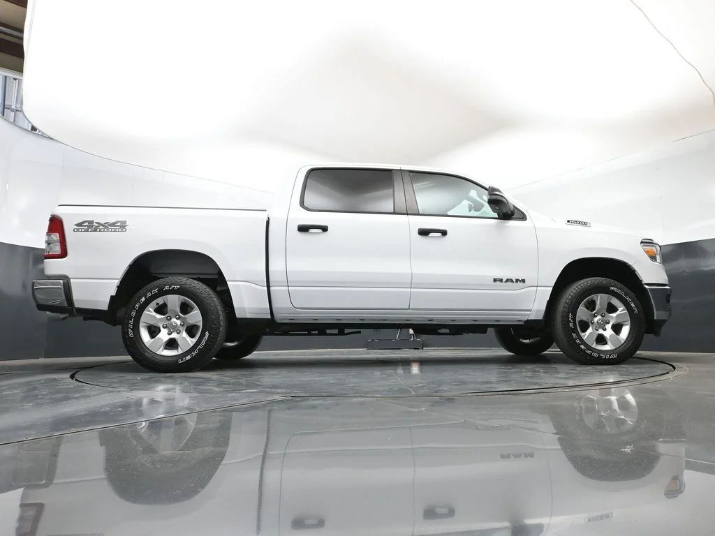 Used 2023 White Ram Big Horn/Lone Star image 49