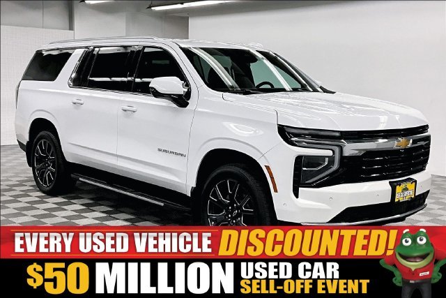2025 Chevrolet Suburban LS